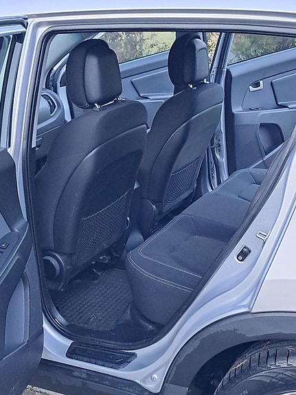 Kia Sportage 15 of 19