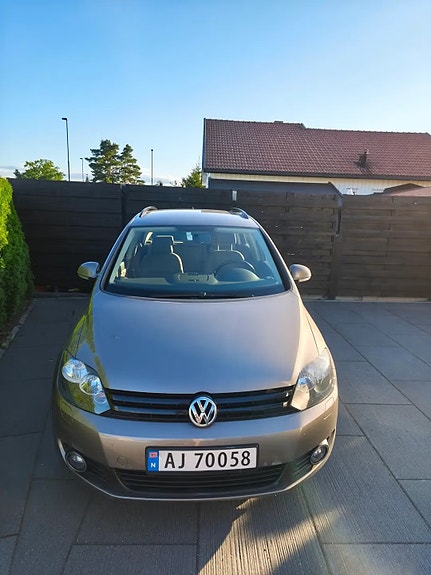 Volkswagen Golf Plus 2 of 4