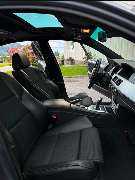 BMW 525d 28 of 30
