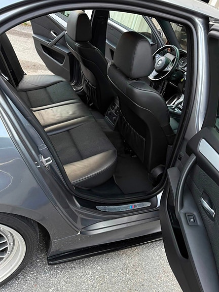 BMW 525d 25 of 30