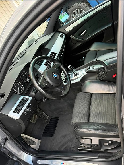 BMW 525d 23 of 30