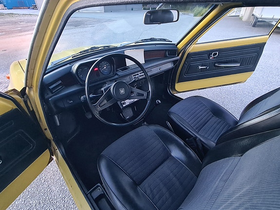 Honda Civic 14 of 21