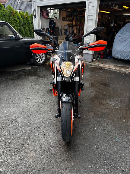KTM 390 Duke 6 of 8