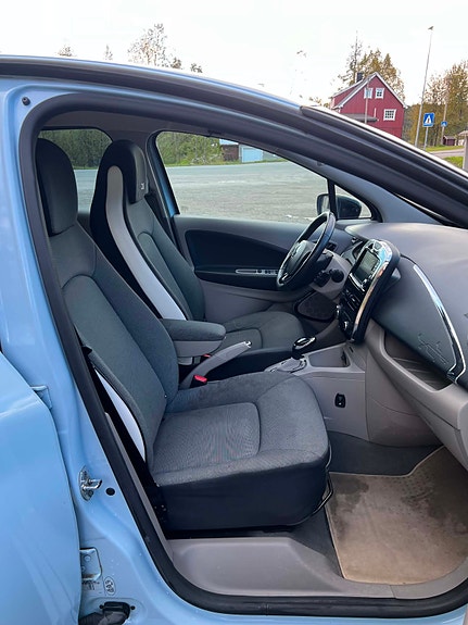 Renault Zoe 16 of 22