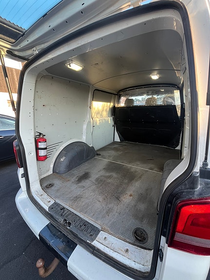 Volkswagen Transporter 23 of 24