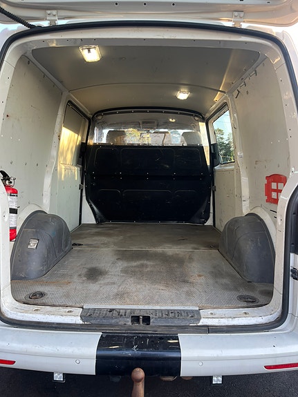 Volkswagen Transporter 21 of 24