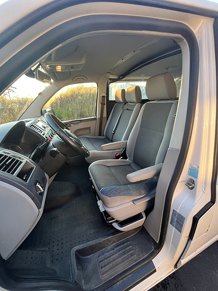 Volkswagen Transporter 9 of 24