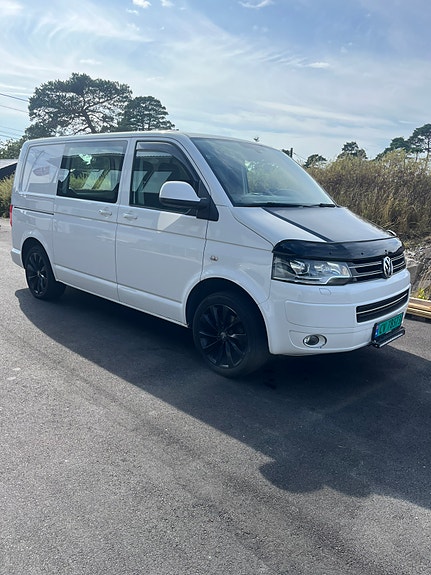 Volkswagen Transporter 2 of 24