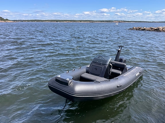 BRIG Eagle 4 m/Yamaha F9.9 Sport 2 of 8