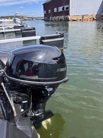 BRIG Eagle 4 m/Yamaha F9.9 Sport 7 of 8