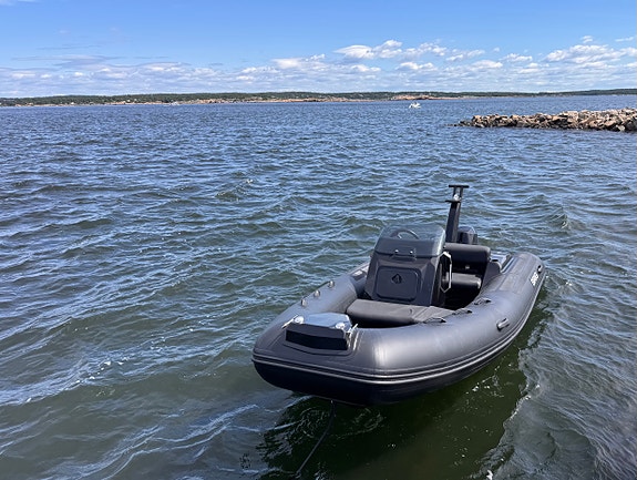 BRIG Eagle 4 m/Yamaha F9.9 Sport 3 of 8