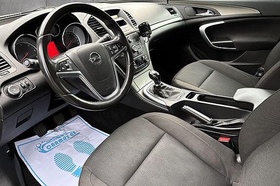 Opel Insignia 10 of 15