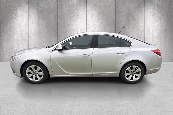 Opel Insignia 4 of 15