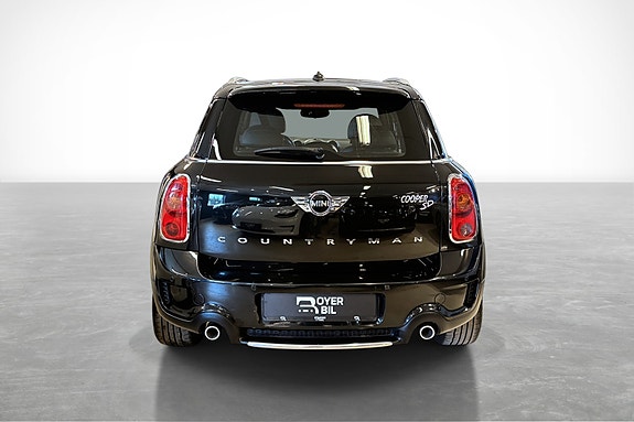 MINI Countryman-Serie 7 of 27