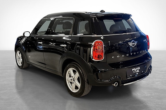 MINI Countryman-Serie 8 of 27