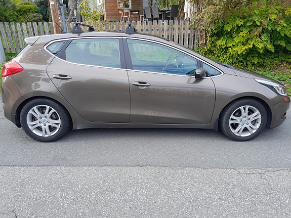 Kia Ceed 14 of 24