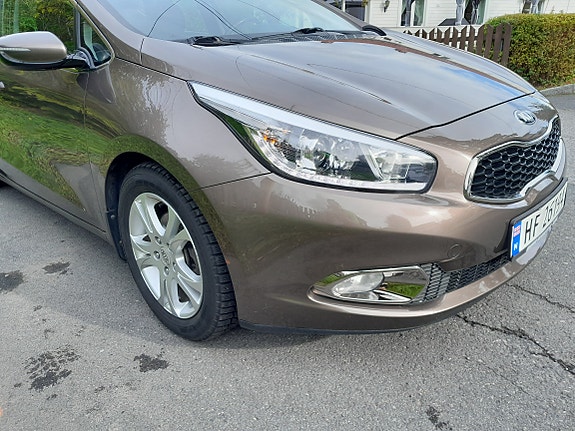 Kia Ceed 4 of 24