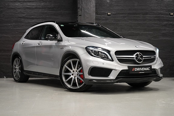 Mercedes-Benz GLA45 2 of 30