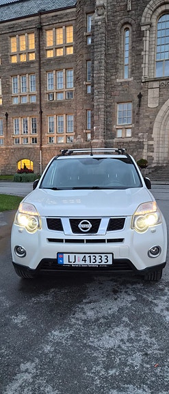 Nissan X-Trail 3 of 14