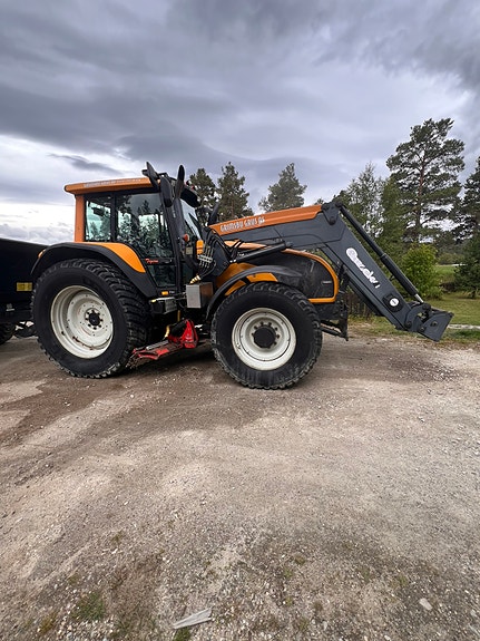 Valtra T190 Hi Tech 2 of 11