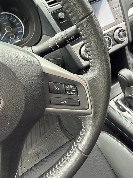 Subaru Impreza 15 of 30