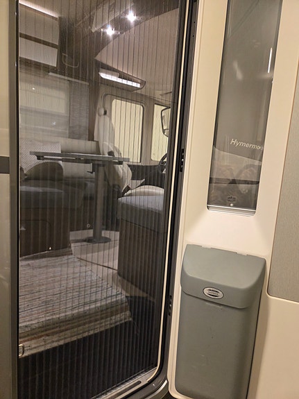 Hymer BML-I 790 Master Line, Hydr.støtteben 26 of 30