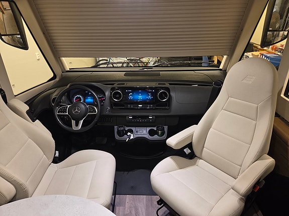 Hymer BML-I 790 Master Line, Hydr.støtteben 21 of 30