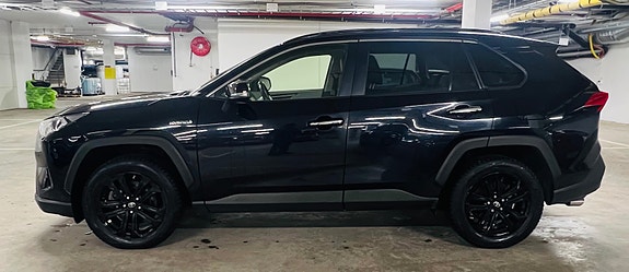 Toyota RAV4 11 of 30