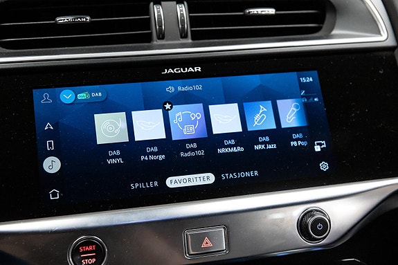 Jaguar I-PACE 29 of 30