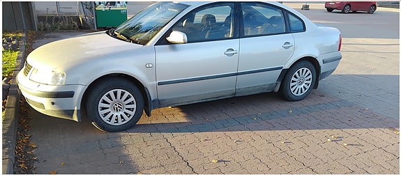 Volkswagen Passat 4 of 4