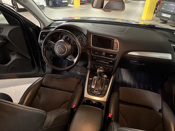 Audi Q5 9 of 16