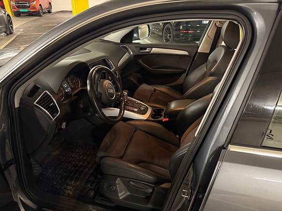 Audi Q5 10 of 16