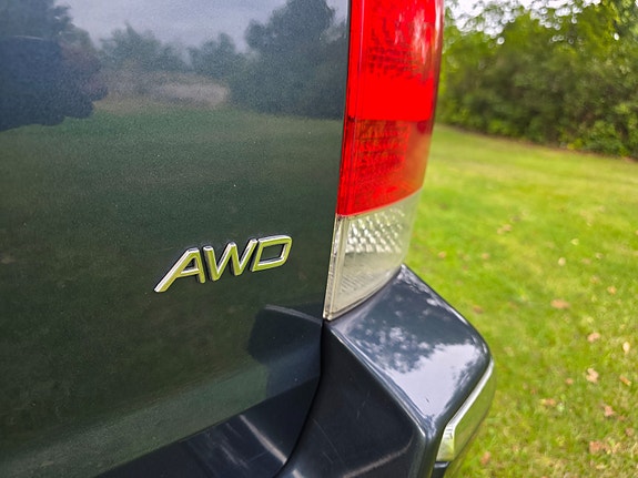 Volvo V70 7 of 17