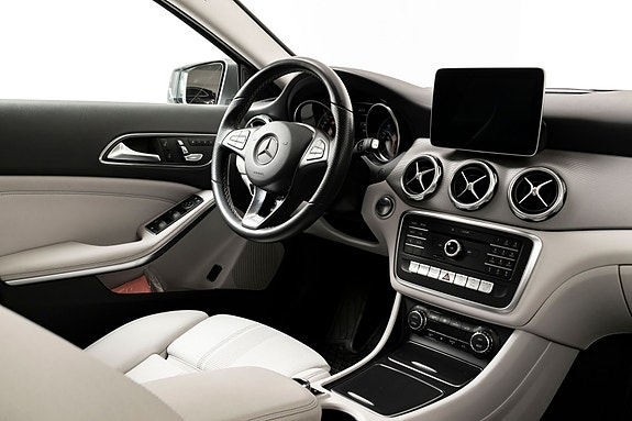 Mercedes-Benz GLA220 d 20 of 20