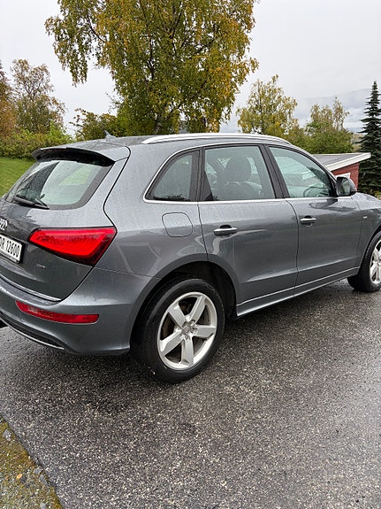 Audi Q5 4 of 30
