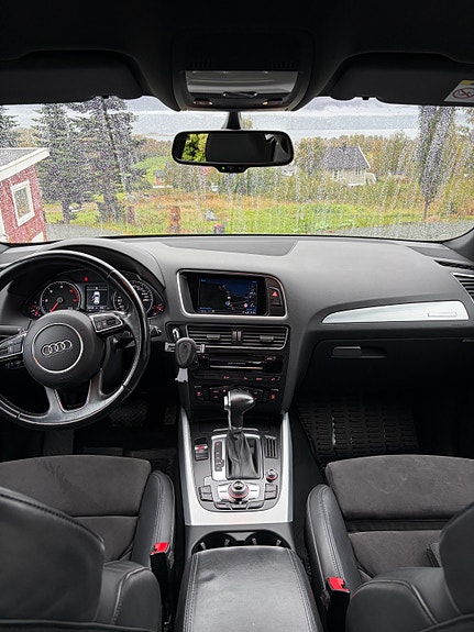 Audi Q5 9 of 30