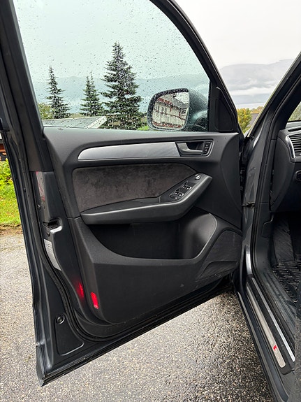 Audi Q5 6 of 30
