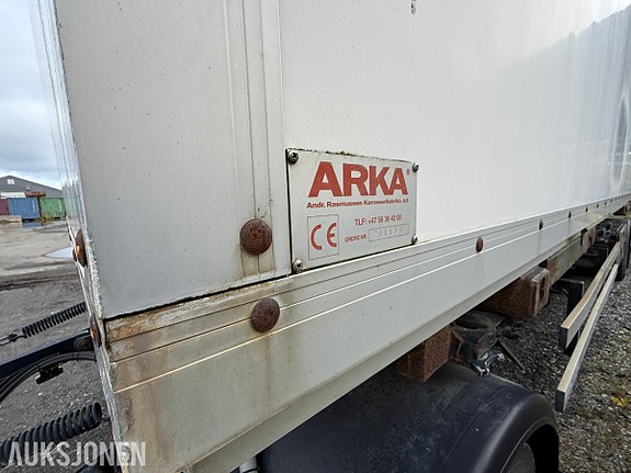 Nor Slep Containerhenger 2 akslet med Arka skap på containerlås 19 of 23
