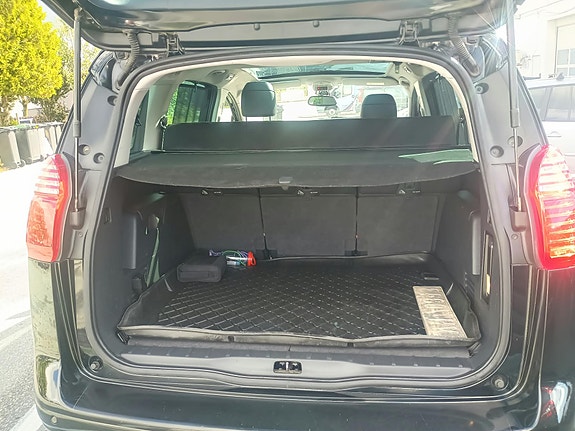 Peugeot 5008 15 of 30
