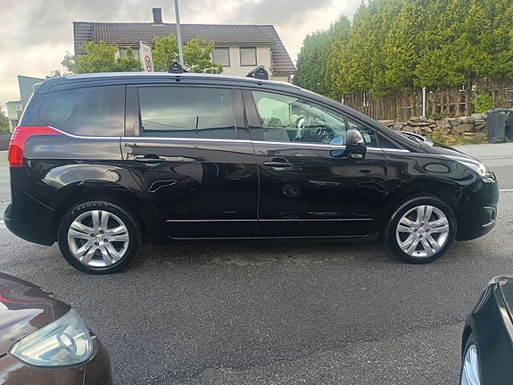 Peugeot 5008 6 of 30