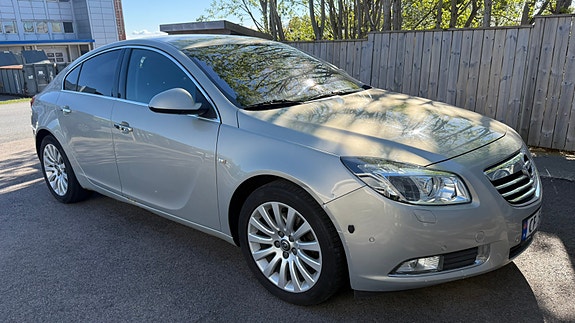 Opel Insignia 8 of 30