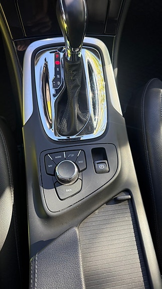 Opel Insignia 19 of 30