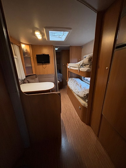 Adria Classica 743 UT 7 of 24