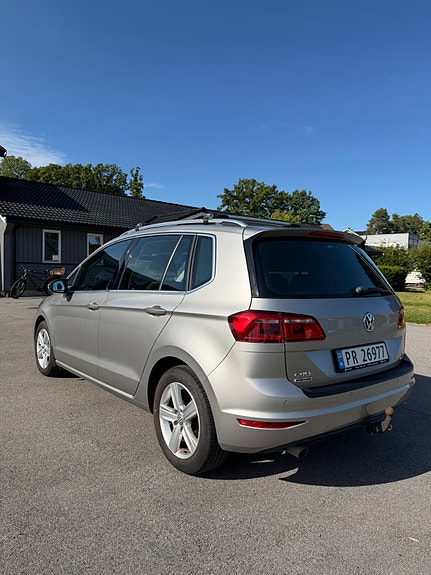 Volkswagen Golf Sportsvan 5 of 22