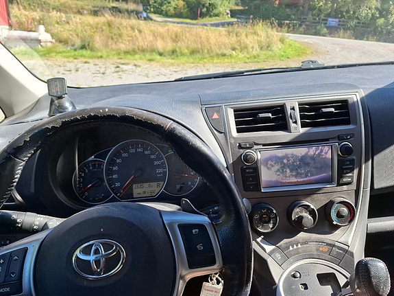 Toyota Verso-S 10 of 10