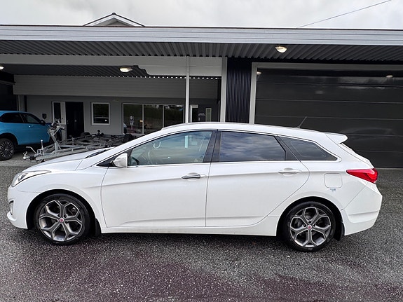Hyundai i40 12 of 30
