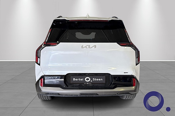 Kia EV9 4 of 30