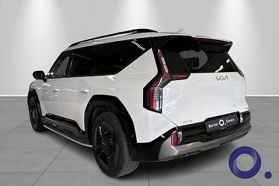 Kia EV9 3 of 30