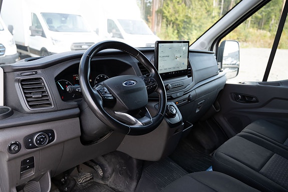 Ford Transit 9 of 26