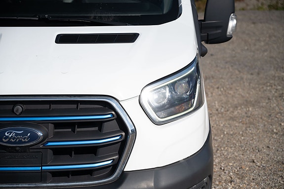 Ford Transit 4 of 26